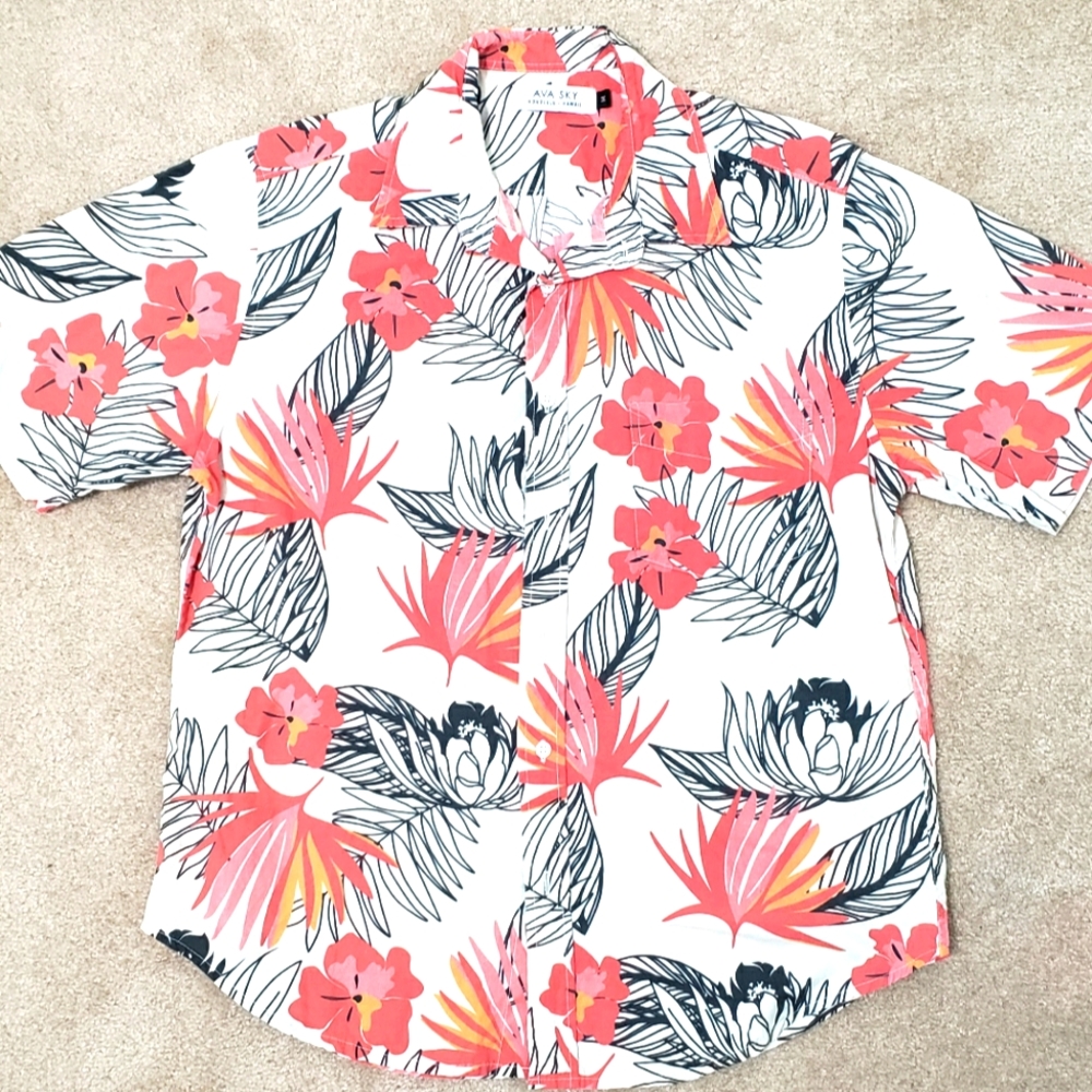 Ava Sky/Fighting Eel Men's Aloha Shirt James